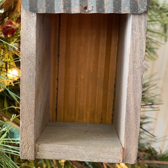 New The Hearthside Collection Inc 6 in. Rustic Tin Roof Wood Barn Tree Ornament - Picture 6 of 15